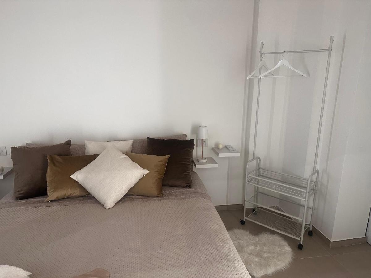 Eterea Casa Vacanza Brindisi Exteriör bild